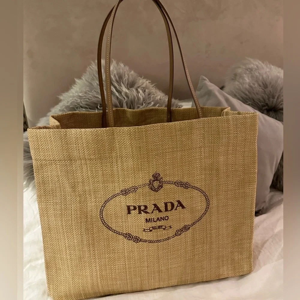 Prada Raffia tote New - Picture 1 of 6